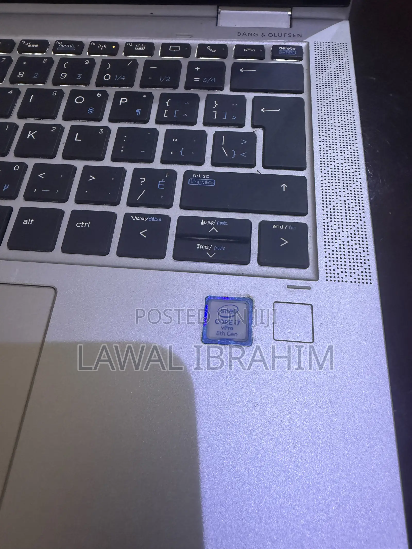 Laptop HP EliteBook 840 G8 8GB Intel Core i7 HDD+SSD 512GB