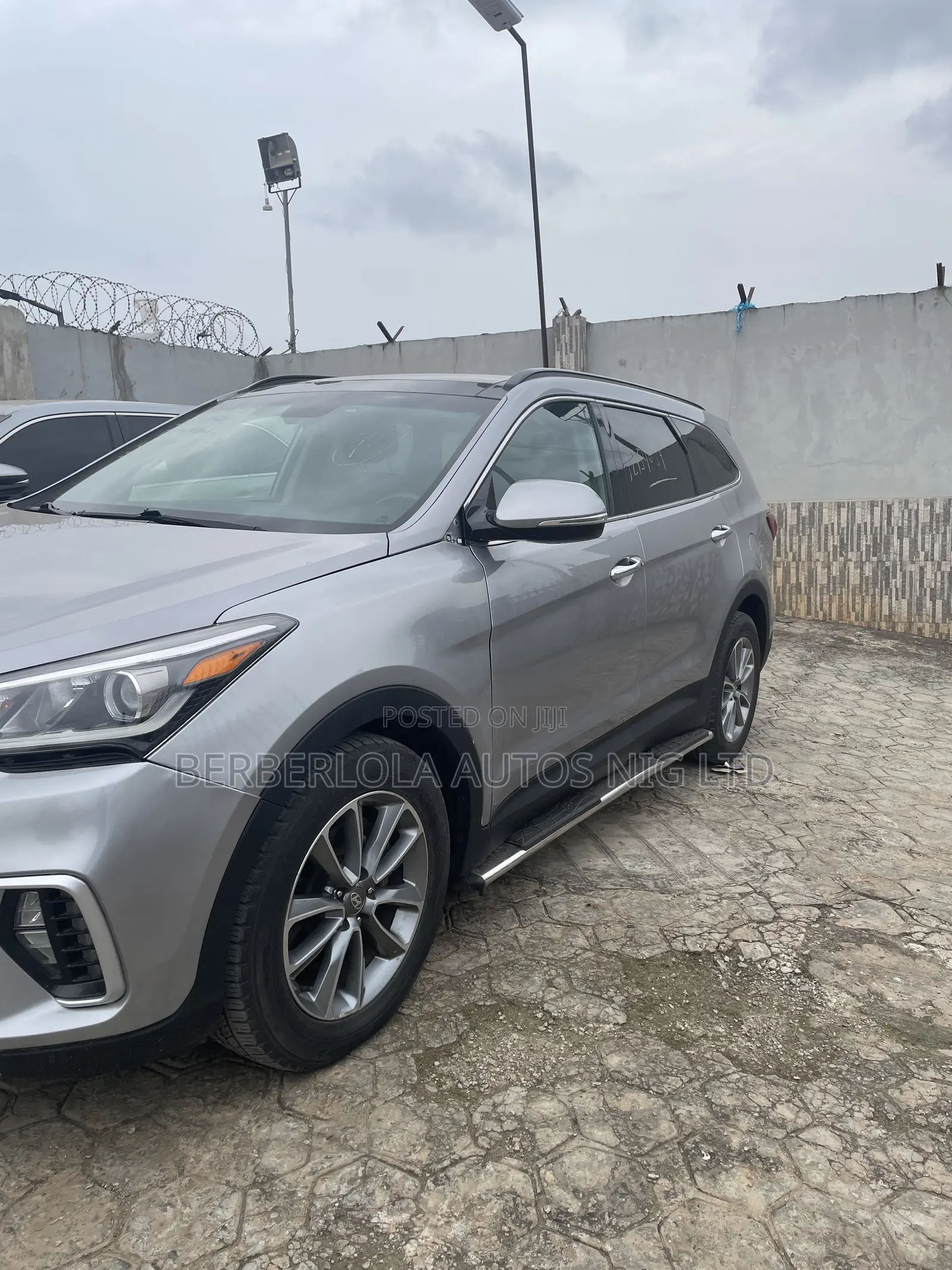 Hyundai Santa Fe Limited AWD 2017 Silver