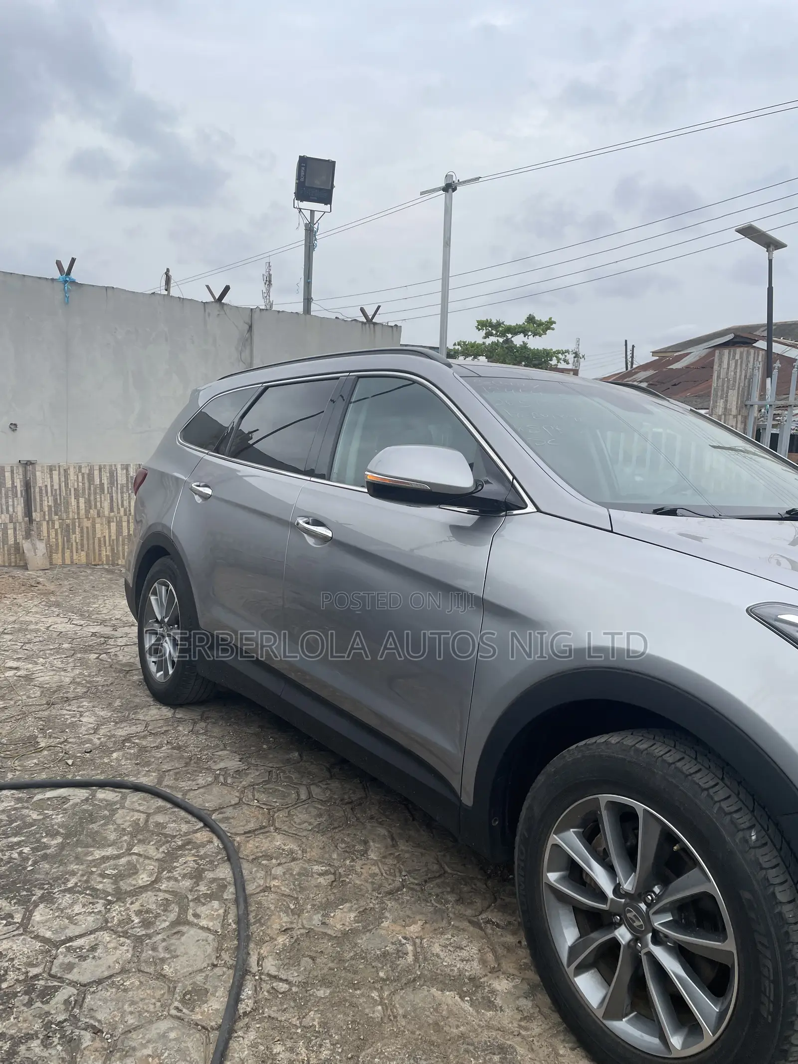Hyundai Santa Fe Limited AWD 2017 Silver
