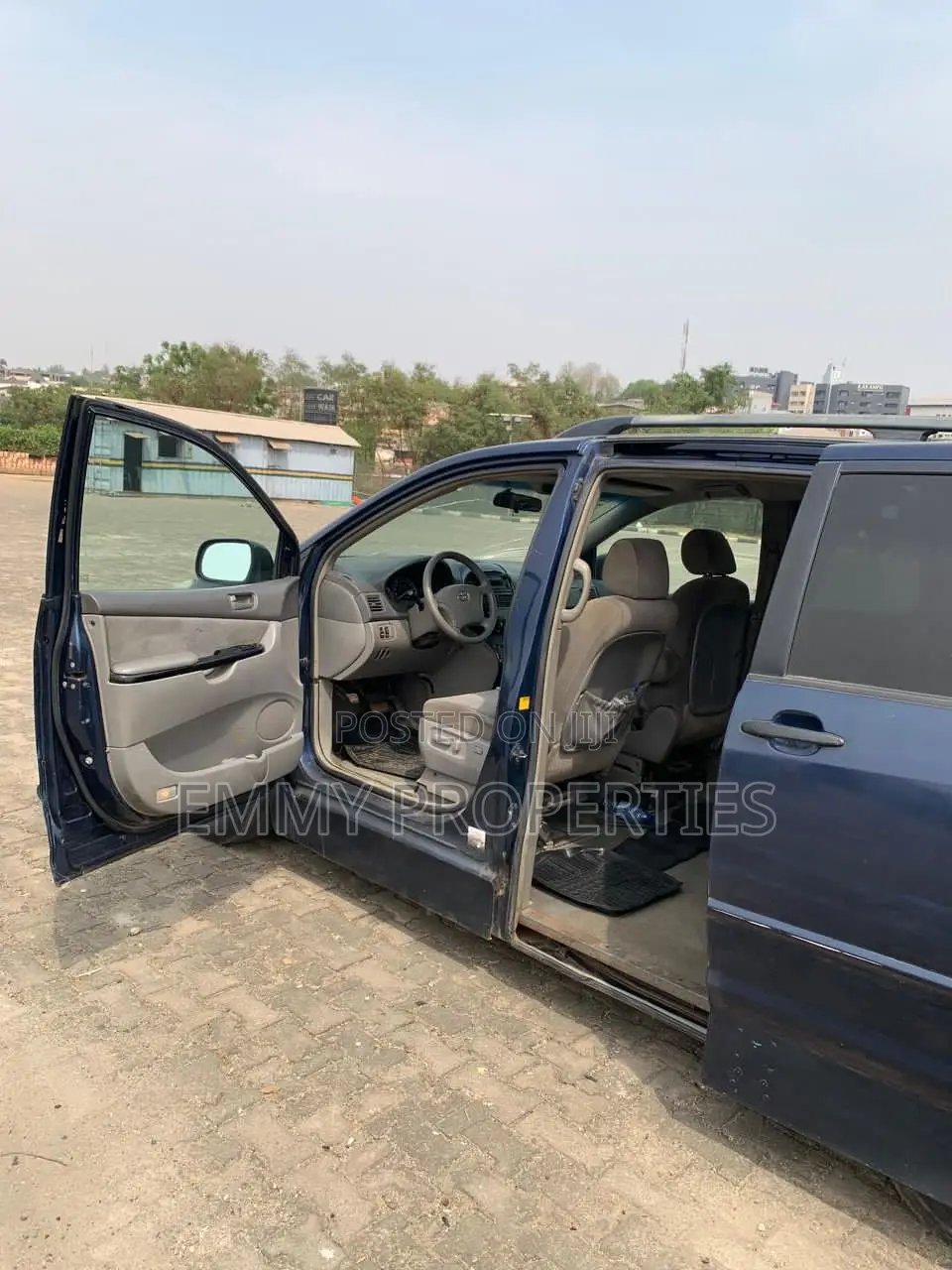 Toyota Sienna LE AWD 2006 Blue