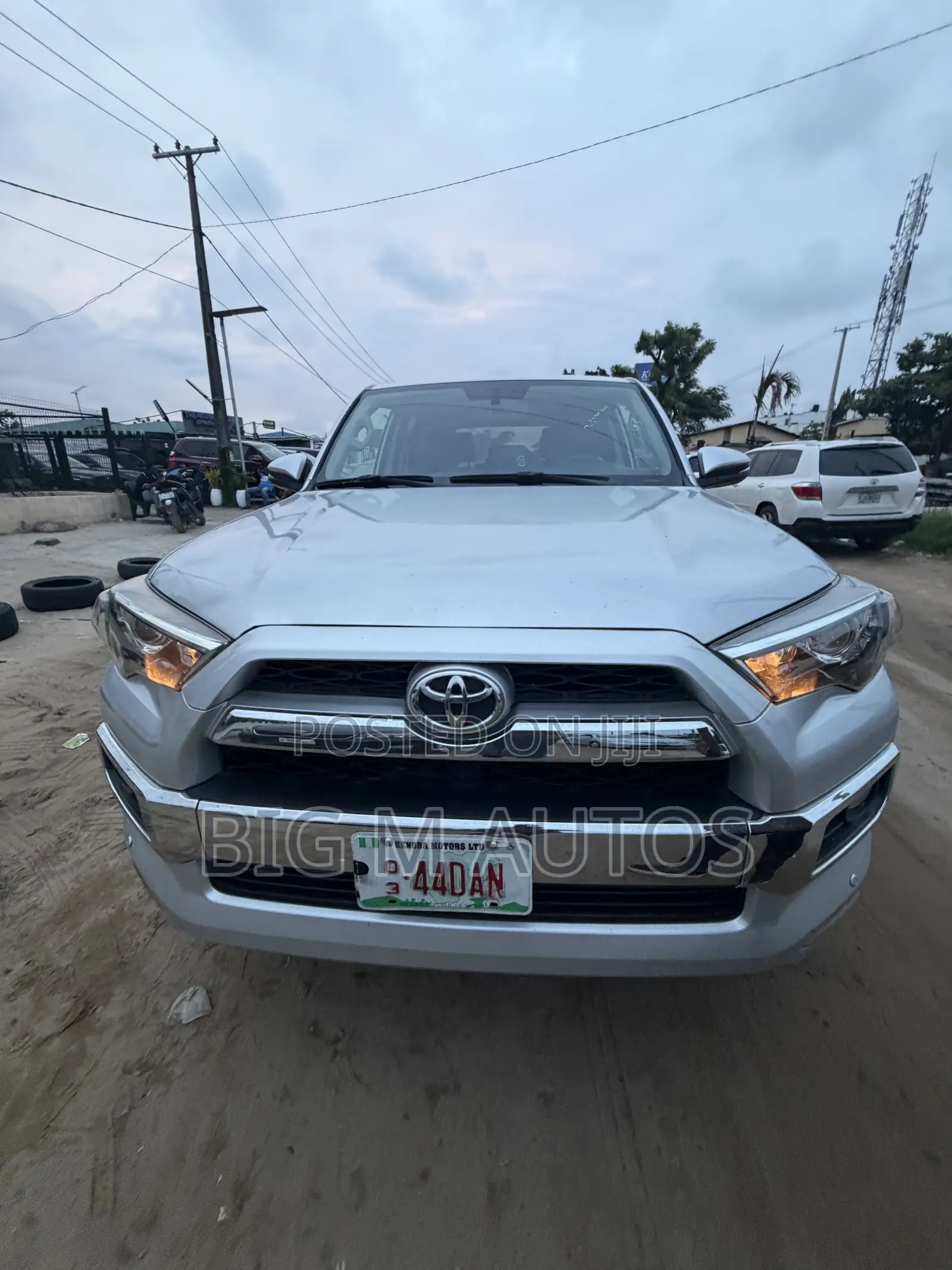 Toyota 4-Runner 2015 Silver