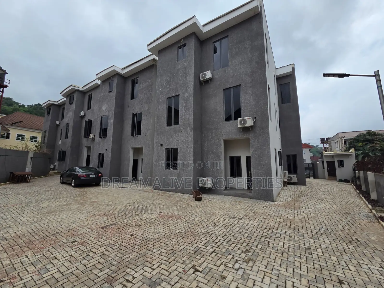 5bdrm Duplex in Trans Engineering, Dawaki for rent