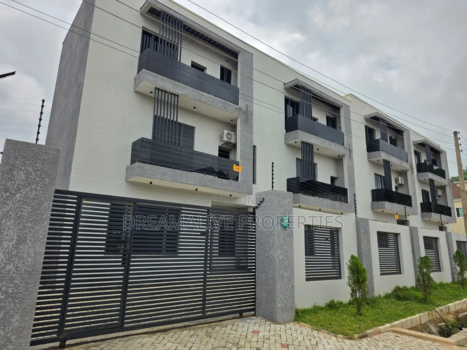 5bdrm Duplex in Trans Engineering, Dawaki for rent