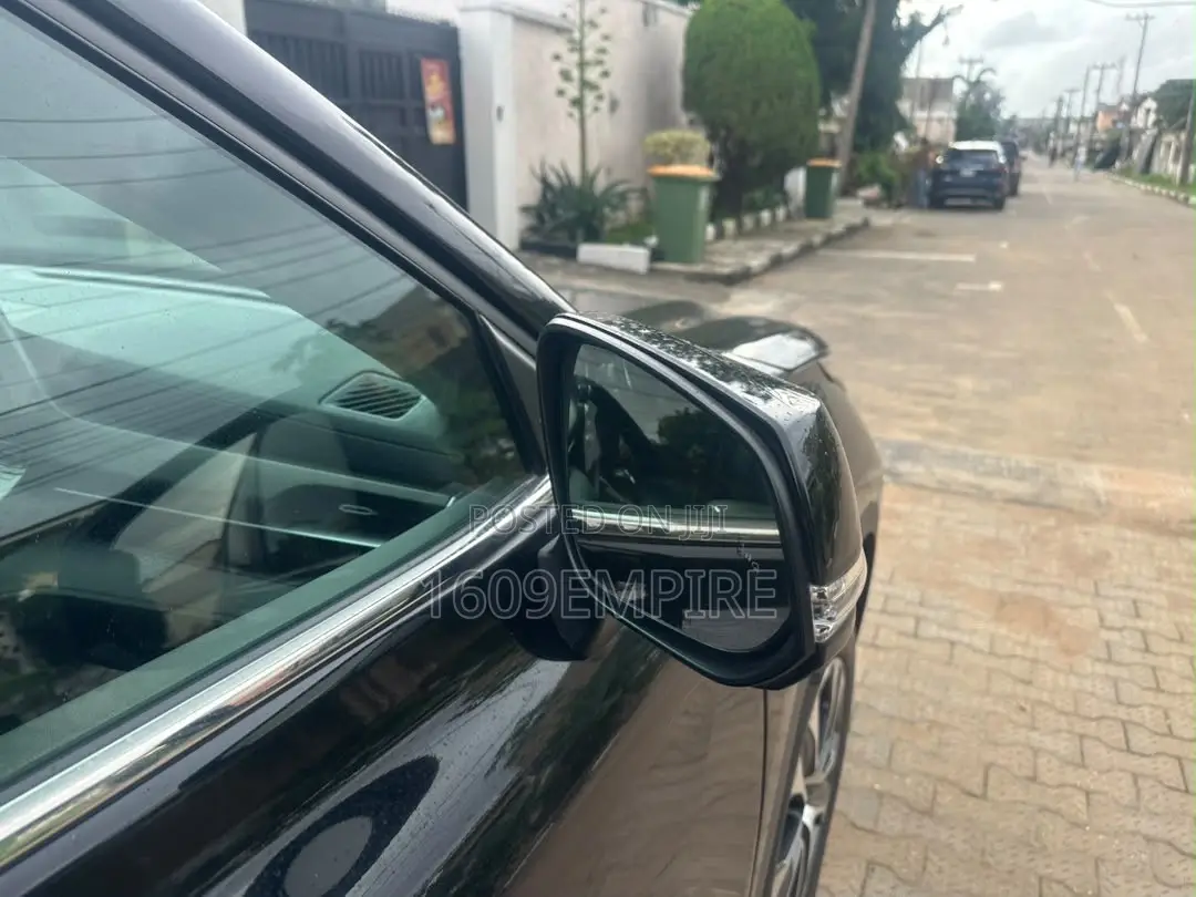 Toyota Highlander XLE AWD 2024 Black