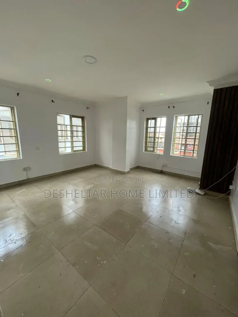 3bdrm Shared Apartment in Southern View Estate, Chevron for rent