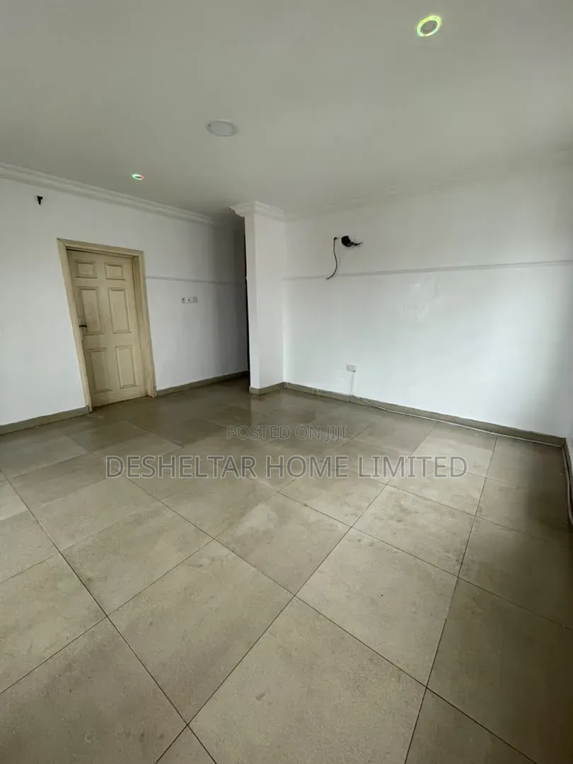 3bdrm Shared Apartment in Southern View Estate, Chevron for rent