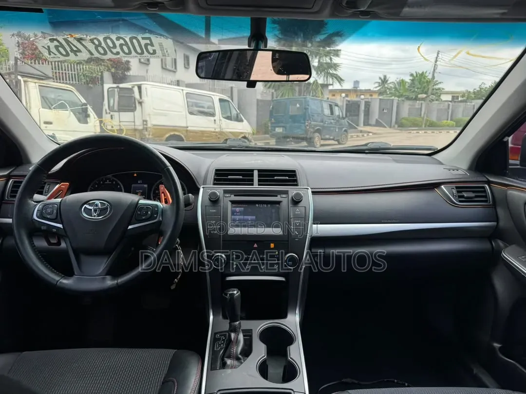Toyota Camry 2017 Black