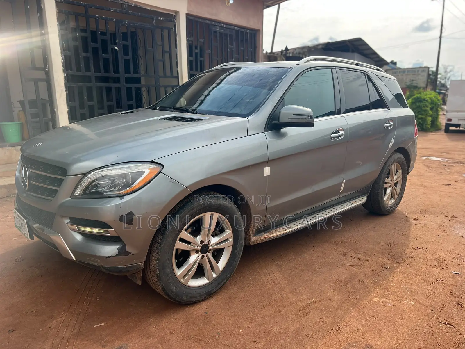 Mercedes-Benz C300 2014 Silver