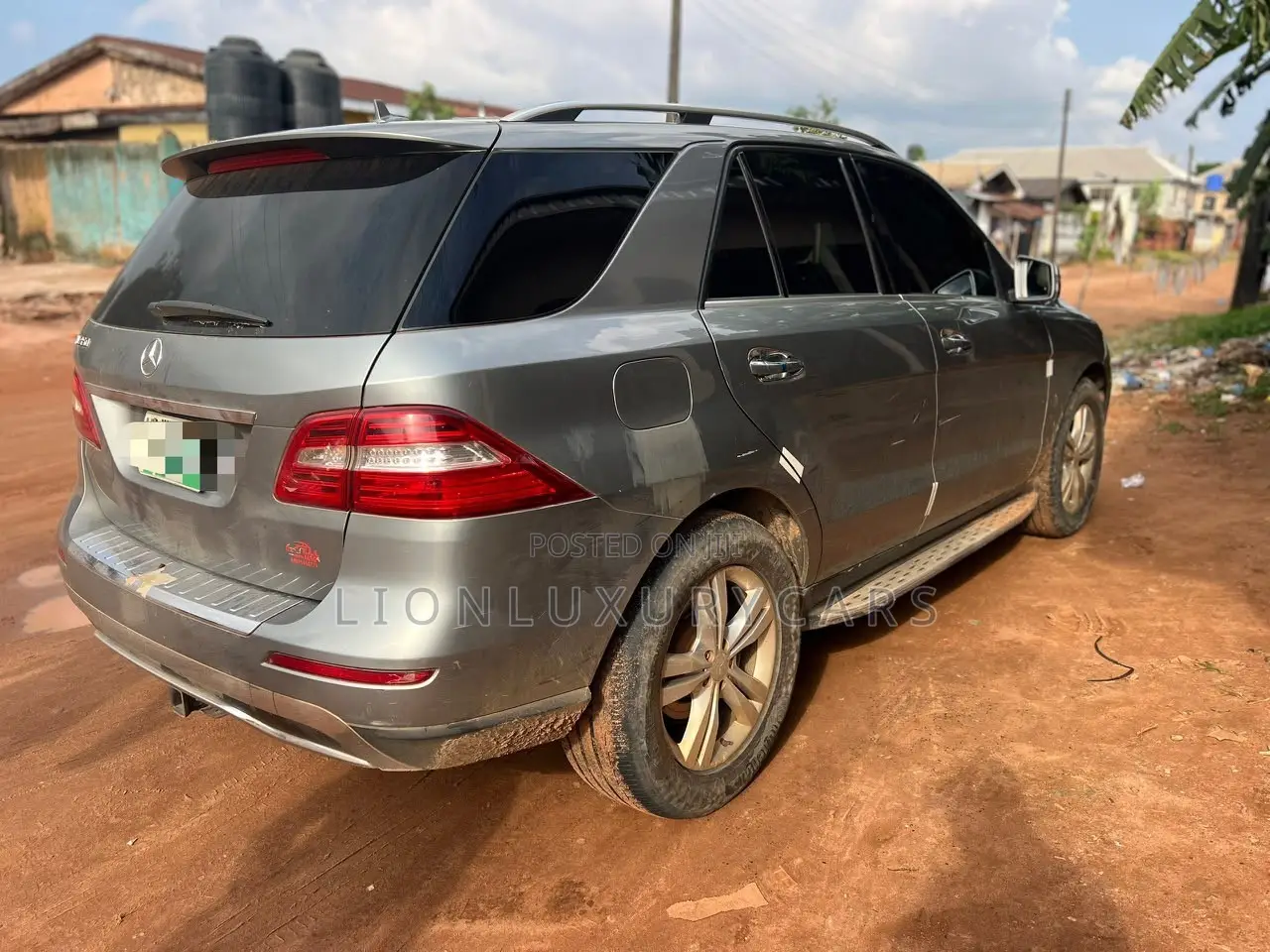 Mercedes-Benz C300 2014 Silver