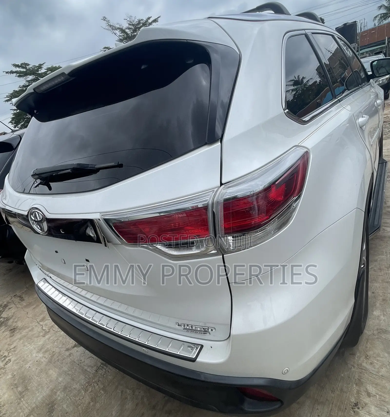 Toyota Highlander Limited 4x4 V6 (3.5L 6cyl 8A) 2017 Black