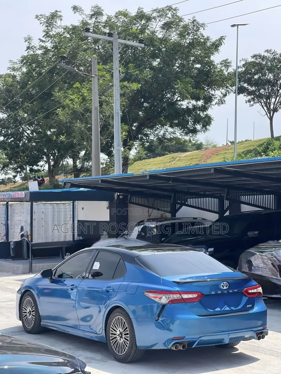 Toyota Camry XSE FWD (2.5L 4cyl 8AM) 2018 Blue