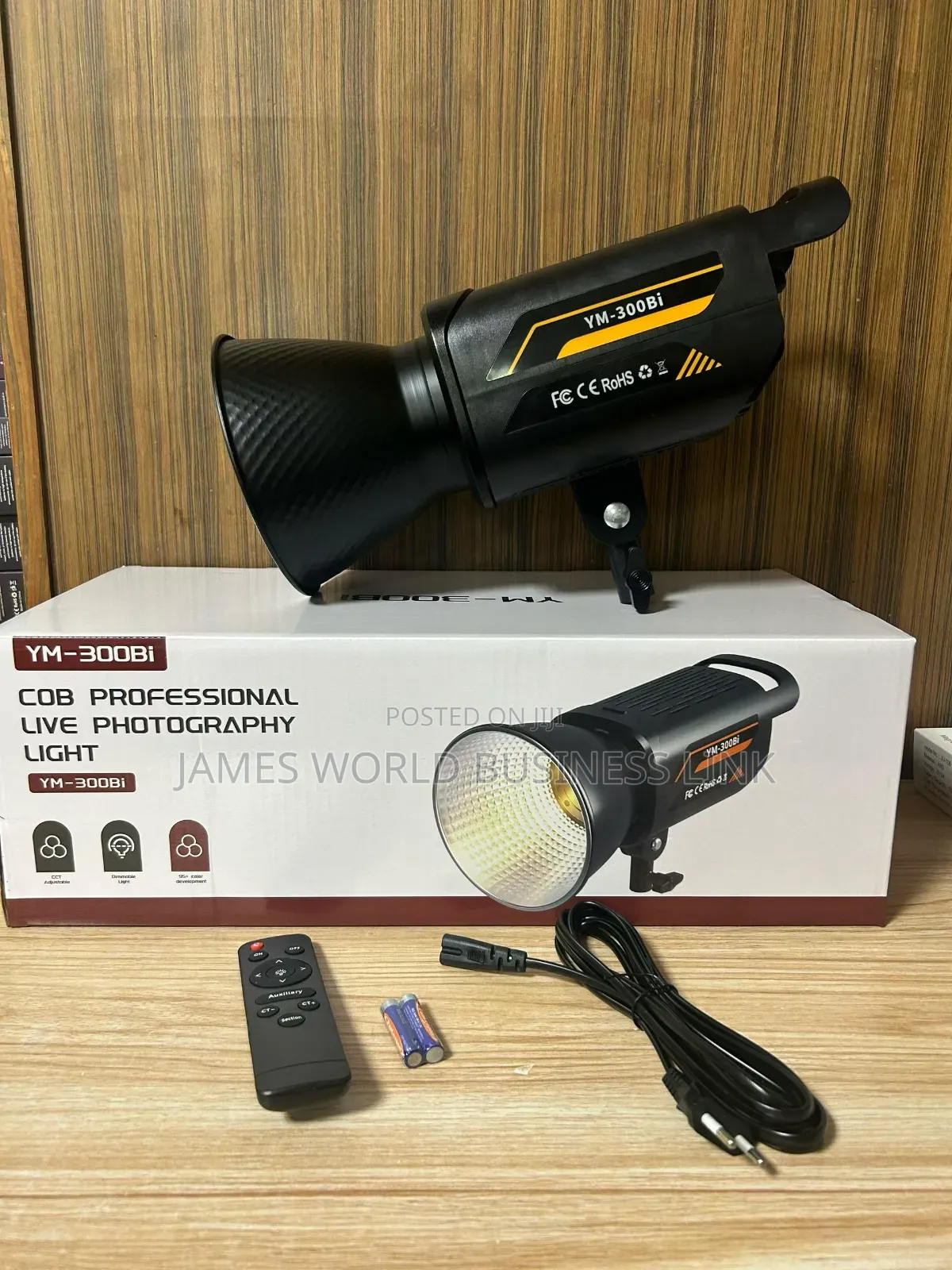 Led Video Light/Content Ym 300Bi