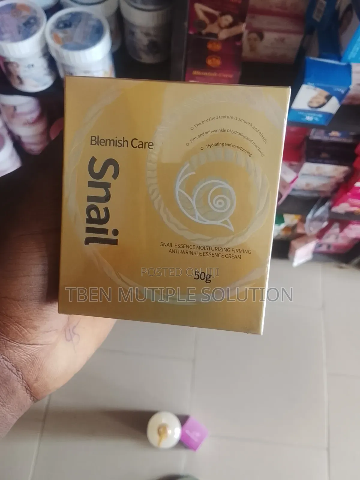 E Blemish Care Cosmetics Snail Moisturizing Facecream Box
