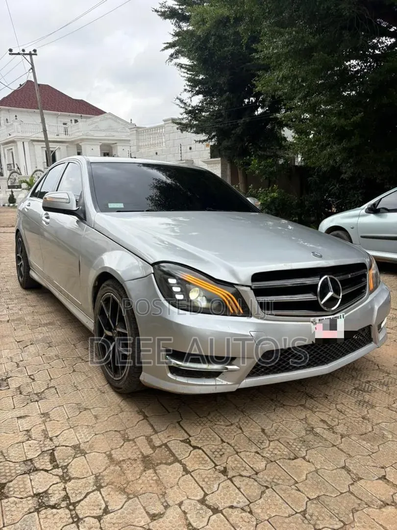 Mercedes-Benz C300 2008 Silver