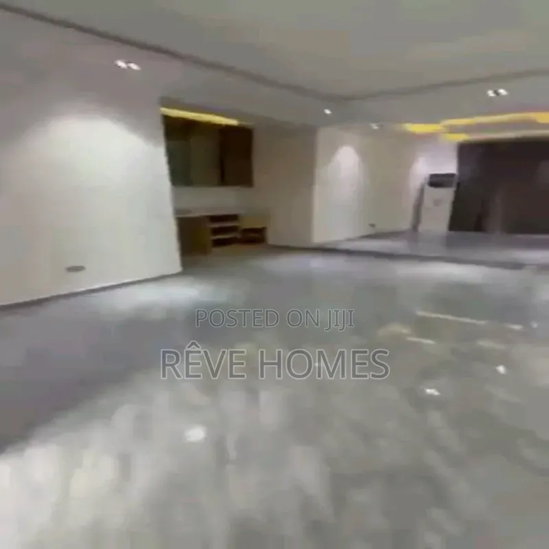 Furnished 3bdrm Block of Flats in Akoka for rent
