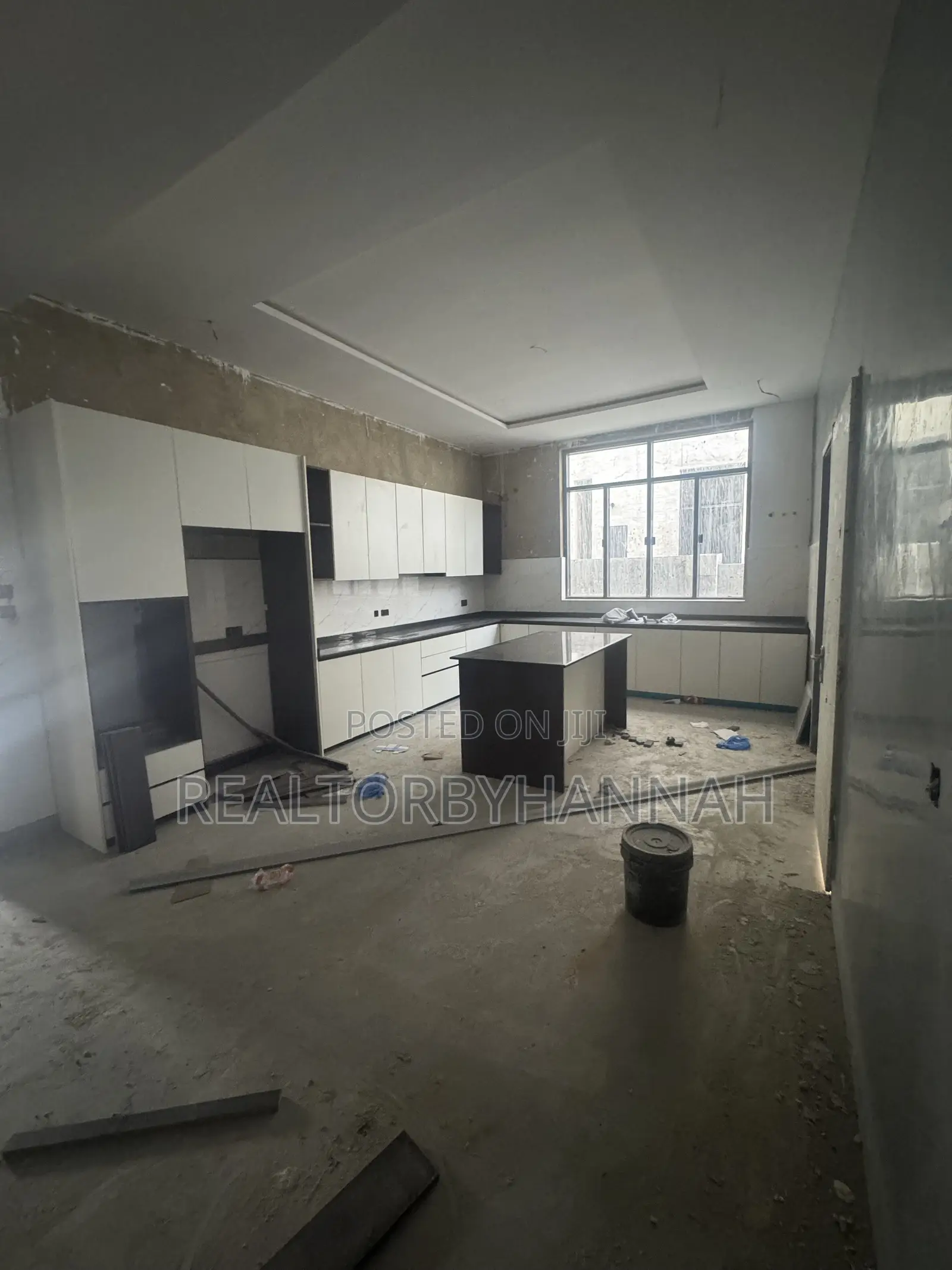 New Built 5 Bedrooms Stand Along Duplex With Attached Bq