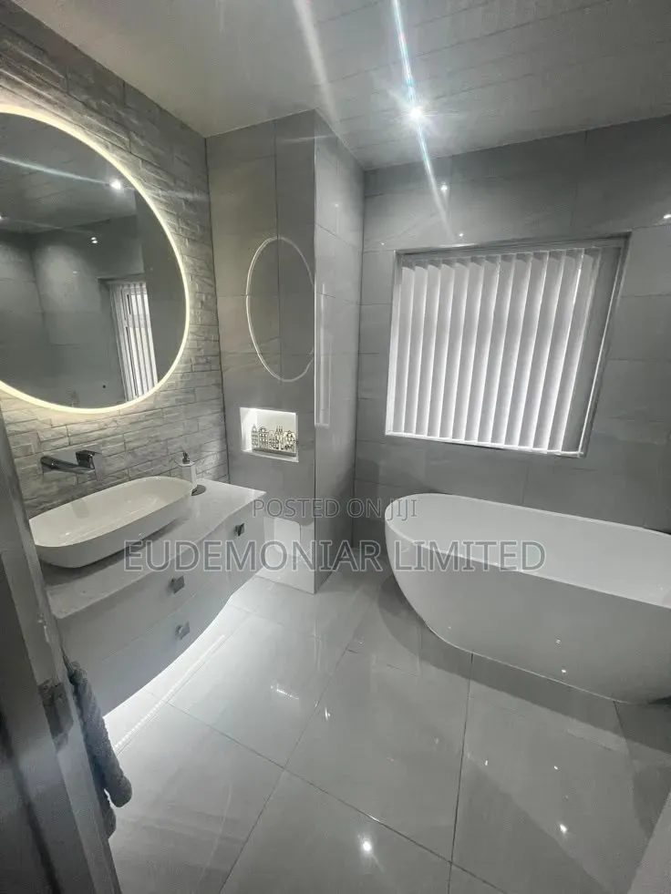 Simple Bathroom Makeover