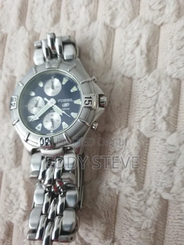 FOSSIL Blue Chronograph Wristwatch
65 Km