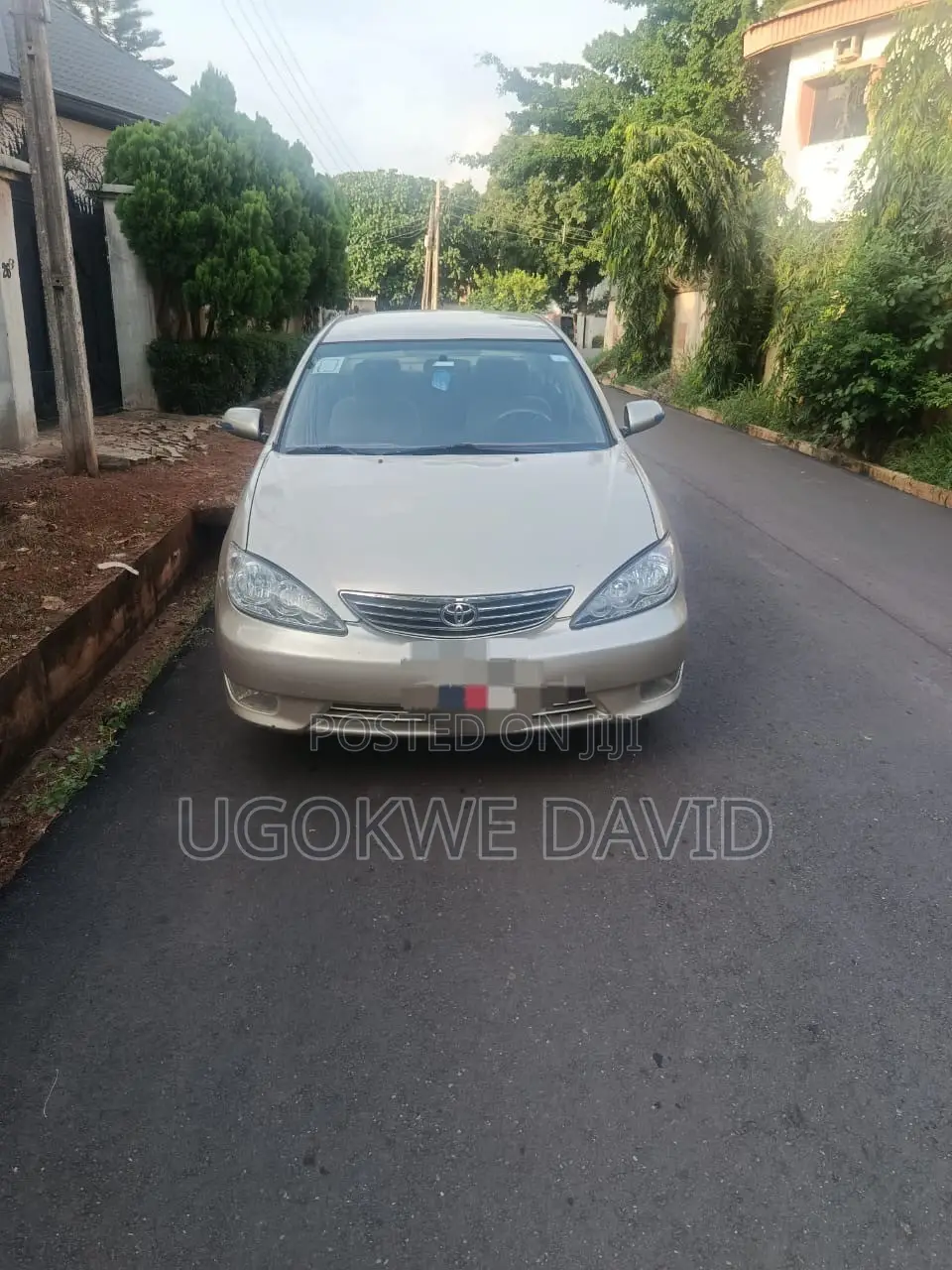 Toyota Camry 2006 Gold