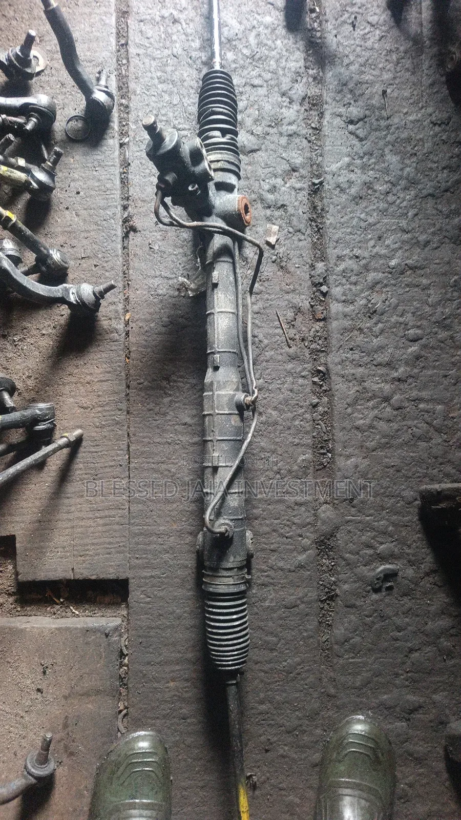Steering Rack Zusuki Vetera 2005 Model
