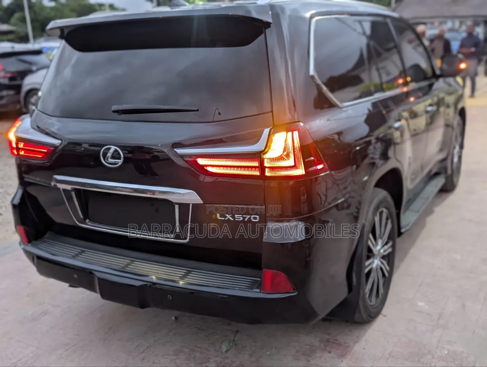 Lexus LX 570 AWD 2020 Black