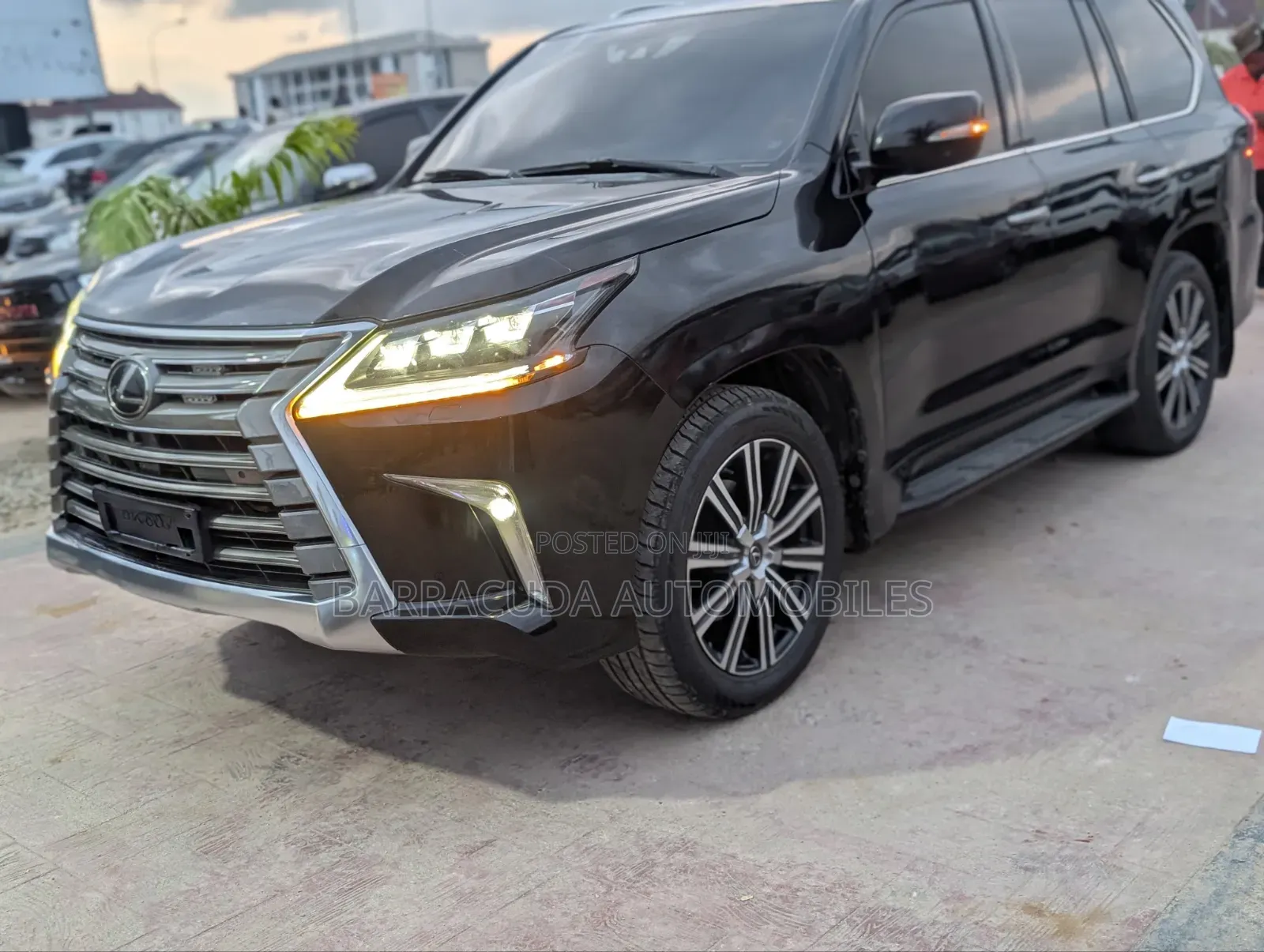 Lexus LX 570 AWD 2020 Black