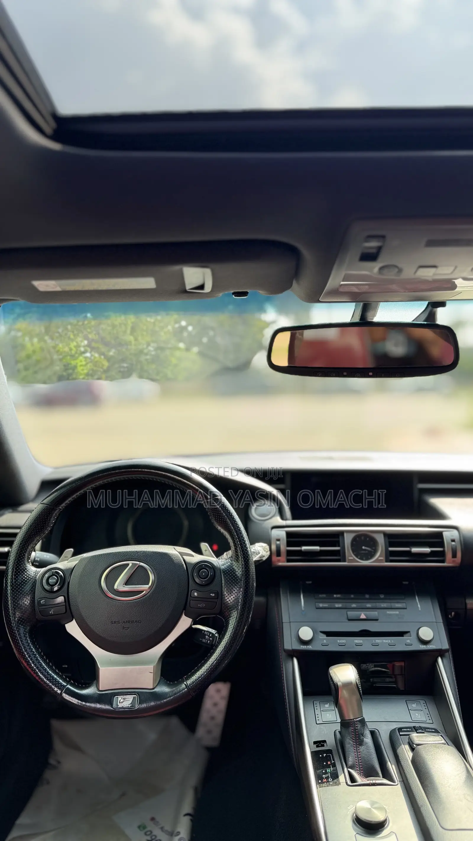 Lexus IS 300h 2015 Black