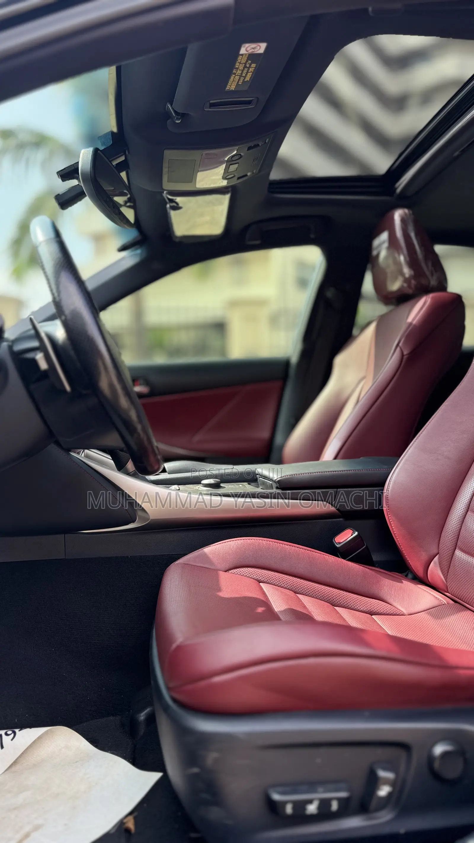 Lexus IS 300h 2015 Black