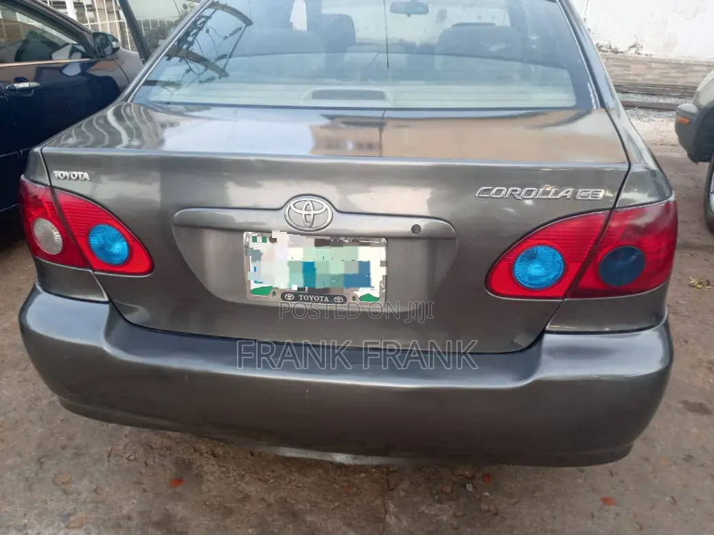 Toyota Corolla 2006 Gray
