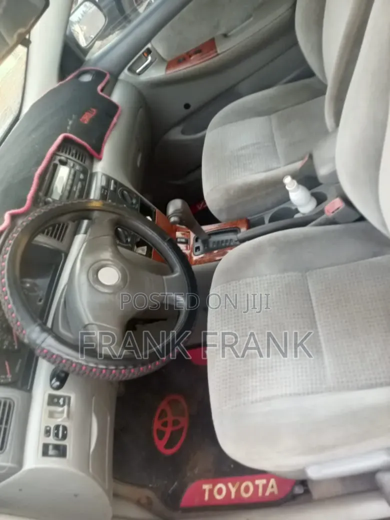 Toyota Corolla 2006 Gray