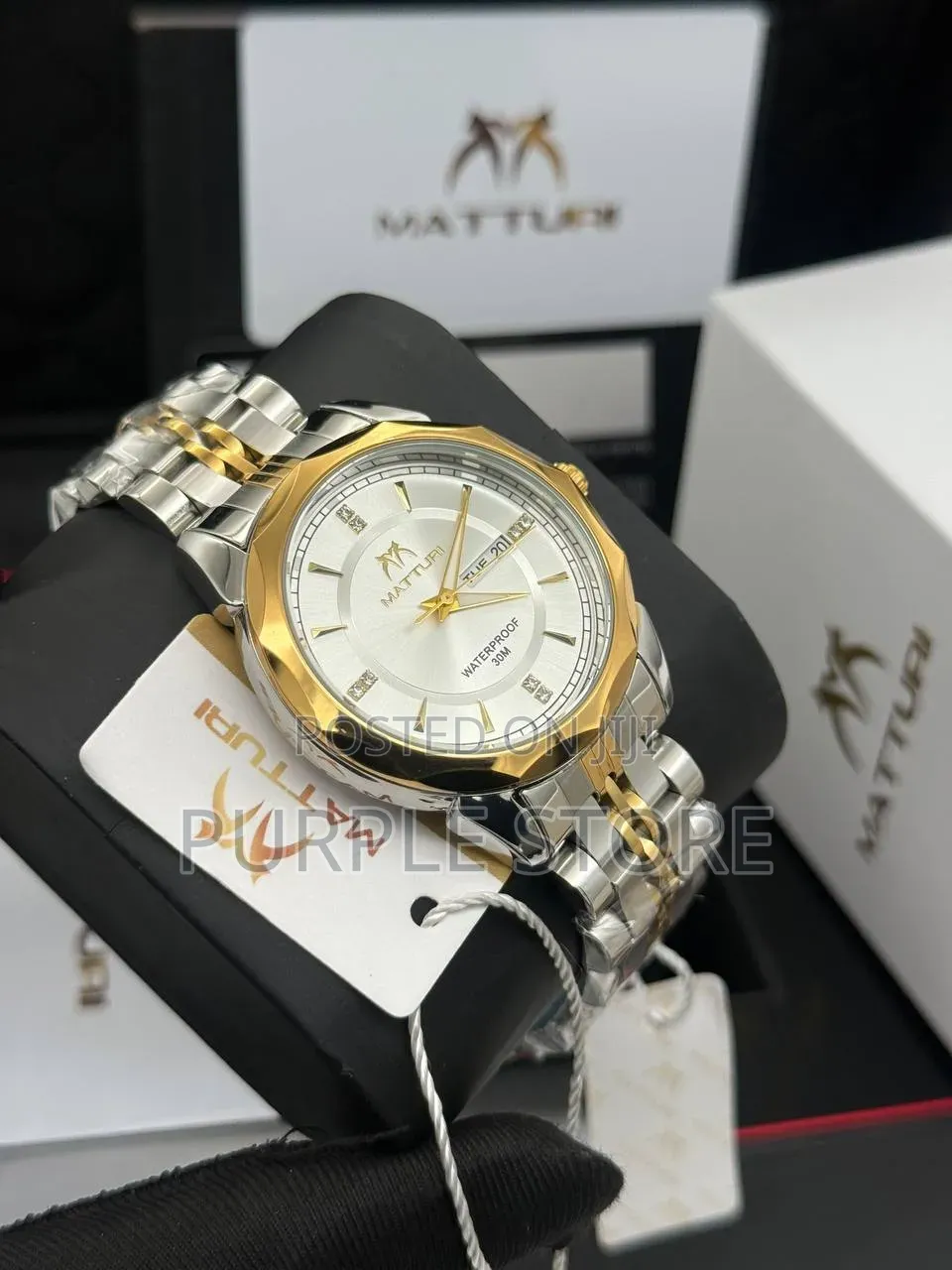 Matturi Unisex Water Resistant 30m Watch