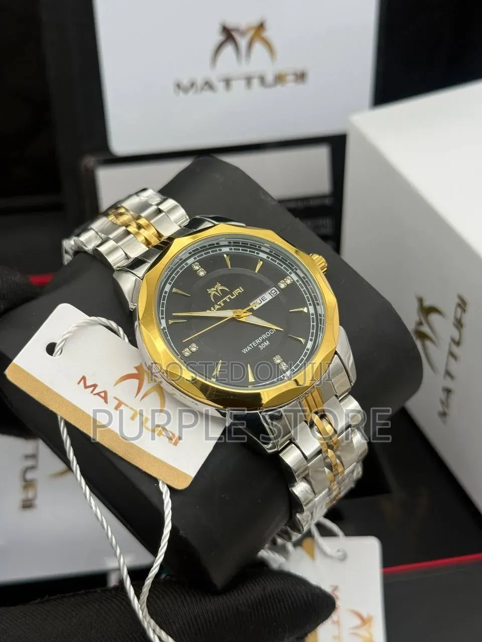 Matturi Unisex Water Resistant 30m Watch