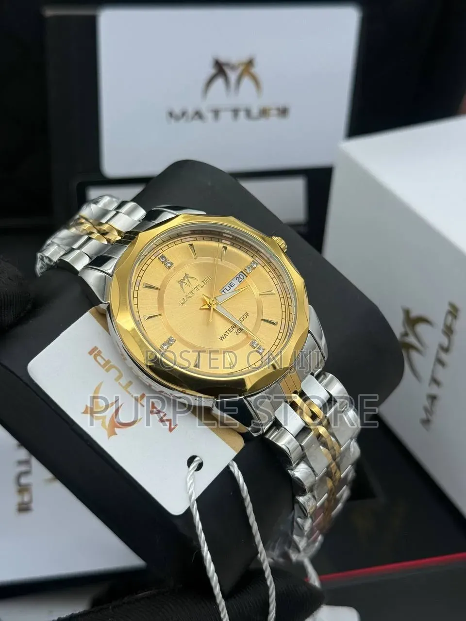 Matturi Unisex Water Resistant 30m Watch