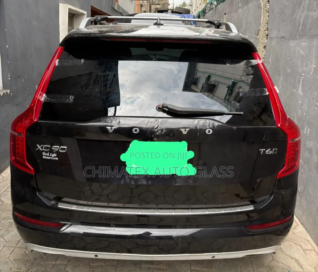 Volvo Xc90 2017 Back Glass Available Installed at Chimatex