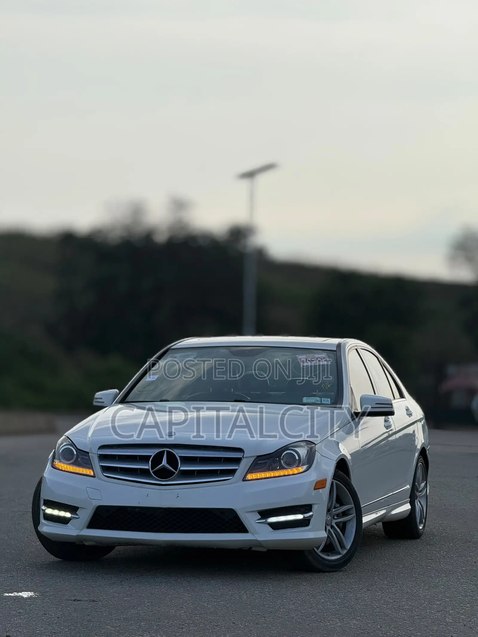 Mercedes-Benz C300 Luxury 4Matic Sedan AWD (3.5L 6cyl 7A) 2013 White