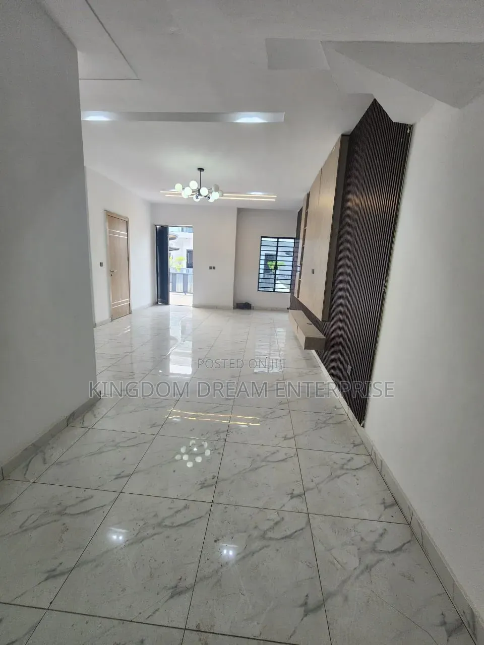 3bdrm Apartment in Ikeja Gra Lagos for sale