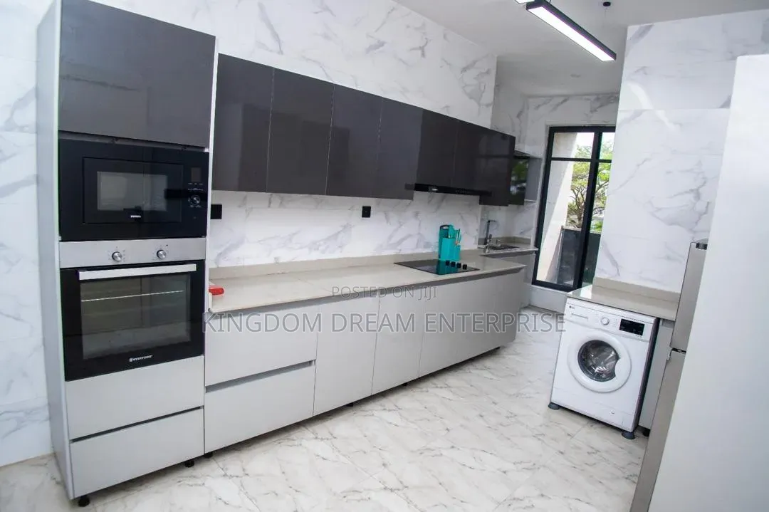 3bdrm Apartment in Ikeja Gra Lagos for sale