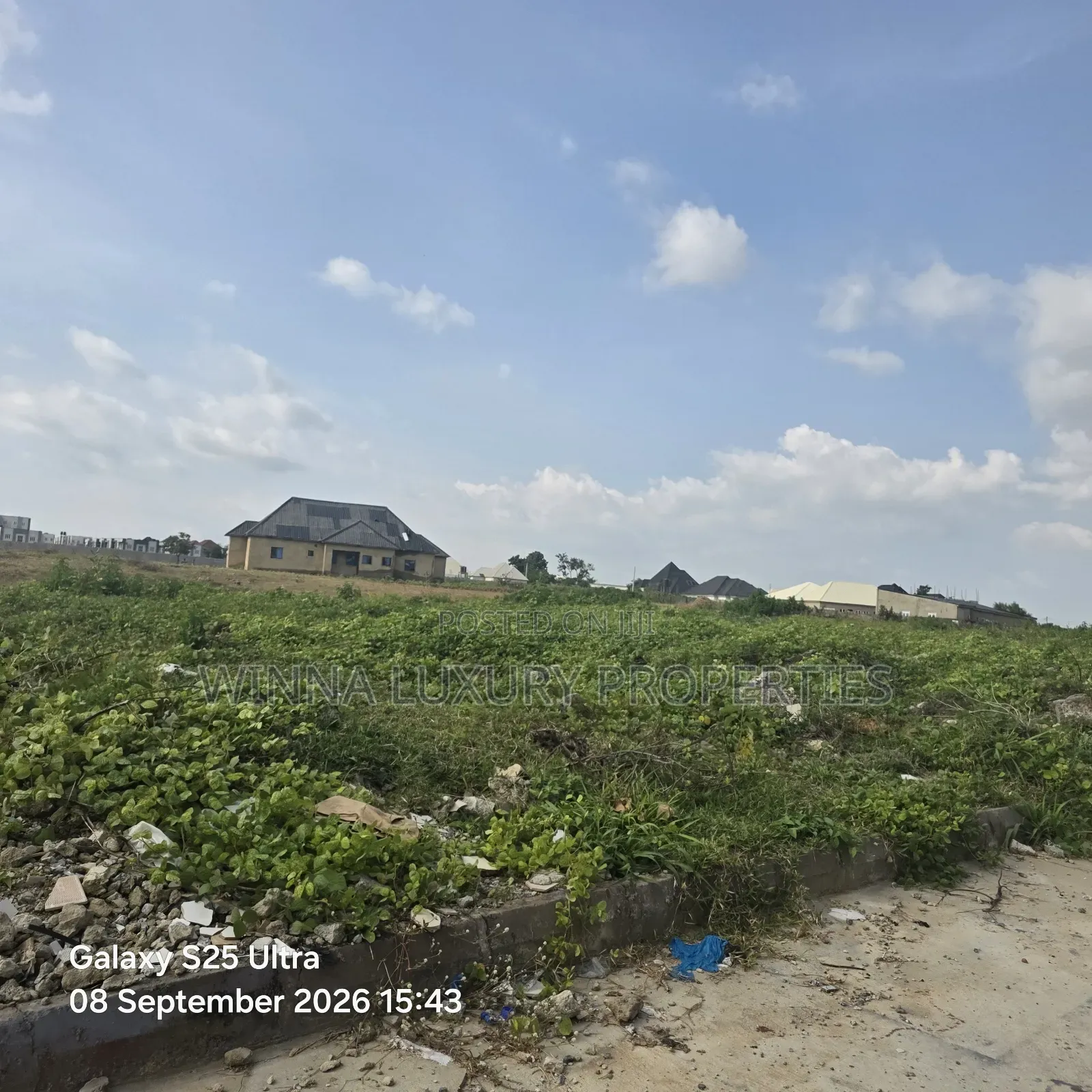 1000sqm River Park Estate