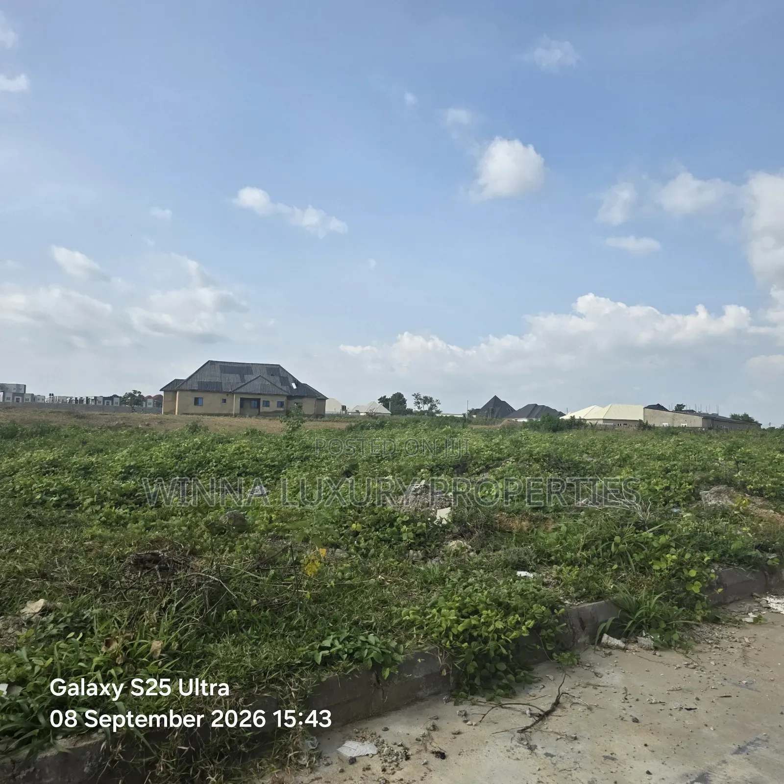 1000sqm River Park Estate