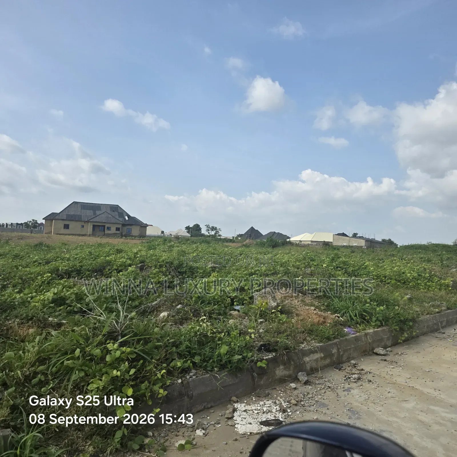 1000sqm River Park Estate