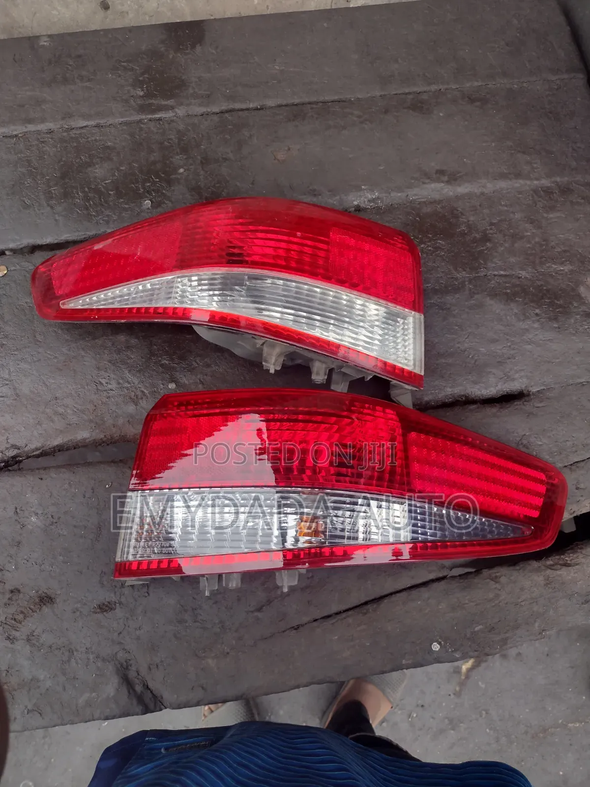 Tail Light or Rear Light for Honda Accord 2003
