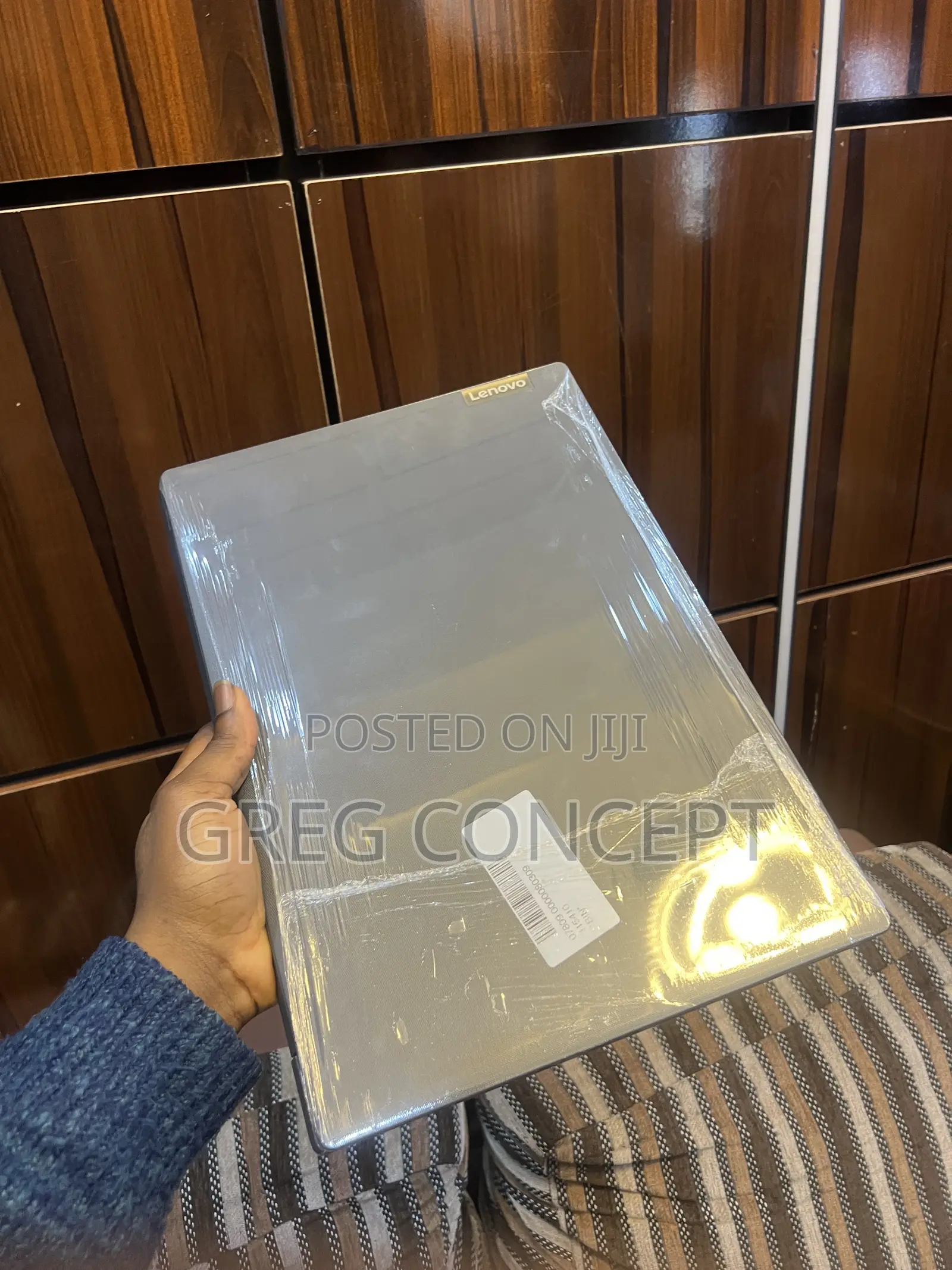 Laptop Lenovo V15 12GB AMD Ryzen 5 SSD 256GB