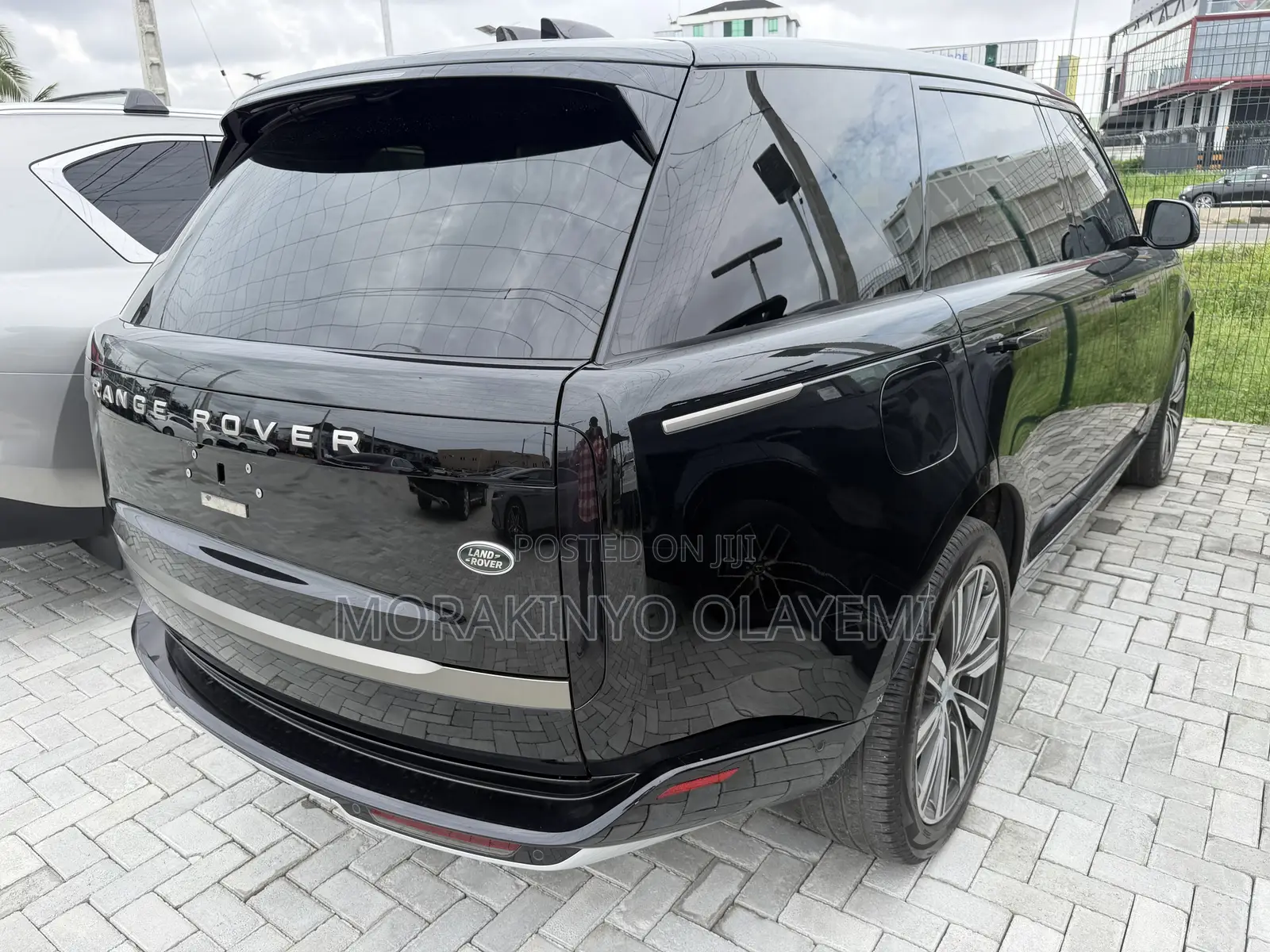 Land Rover Range Rover Vogue 2023 Black
