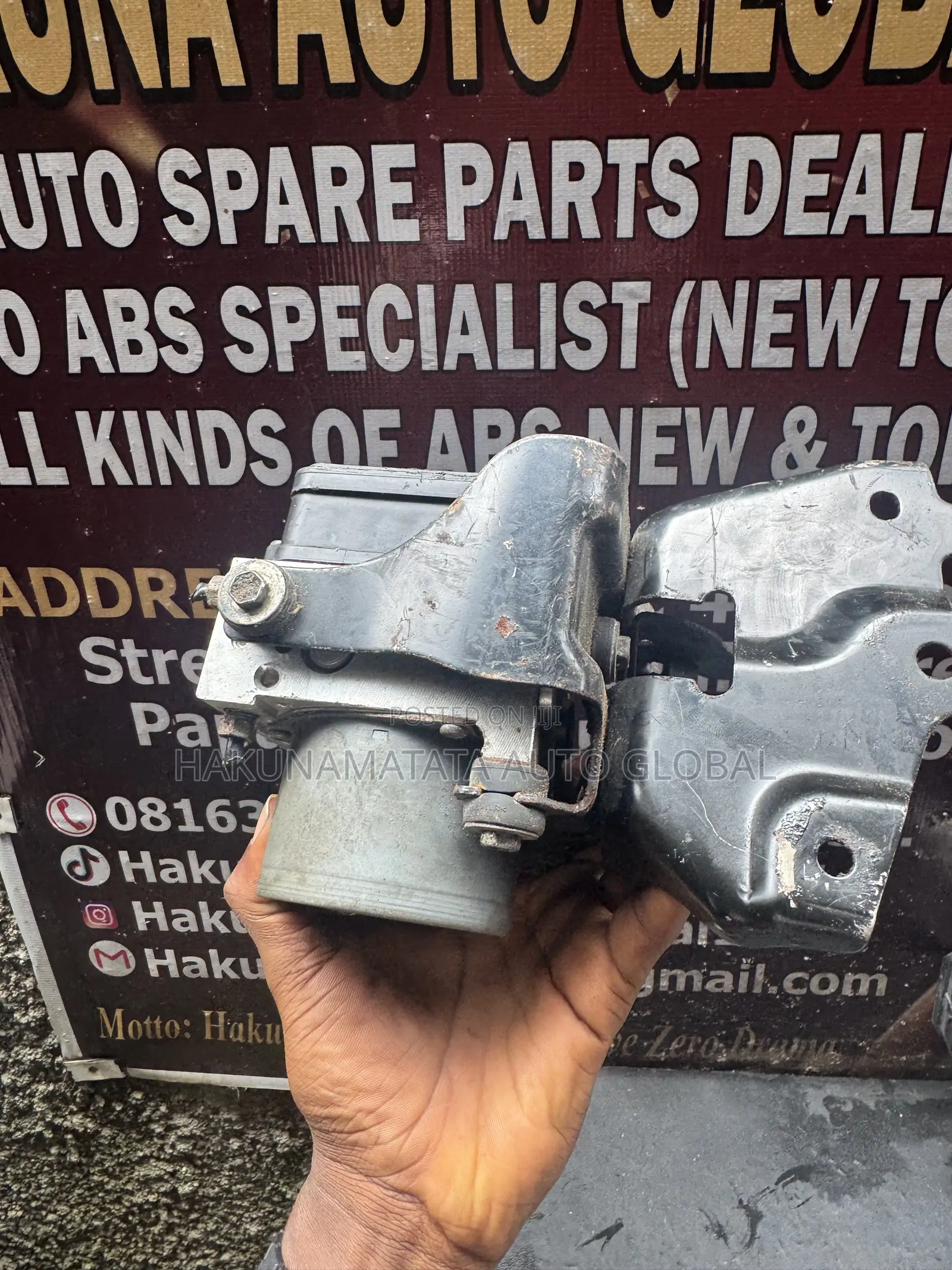 Toyota RAV4 2017–2018 ABS Control Unit