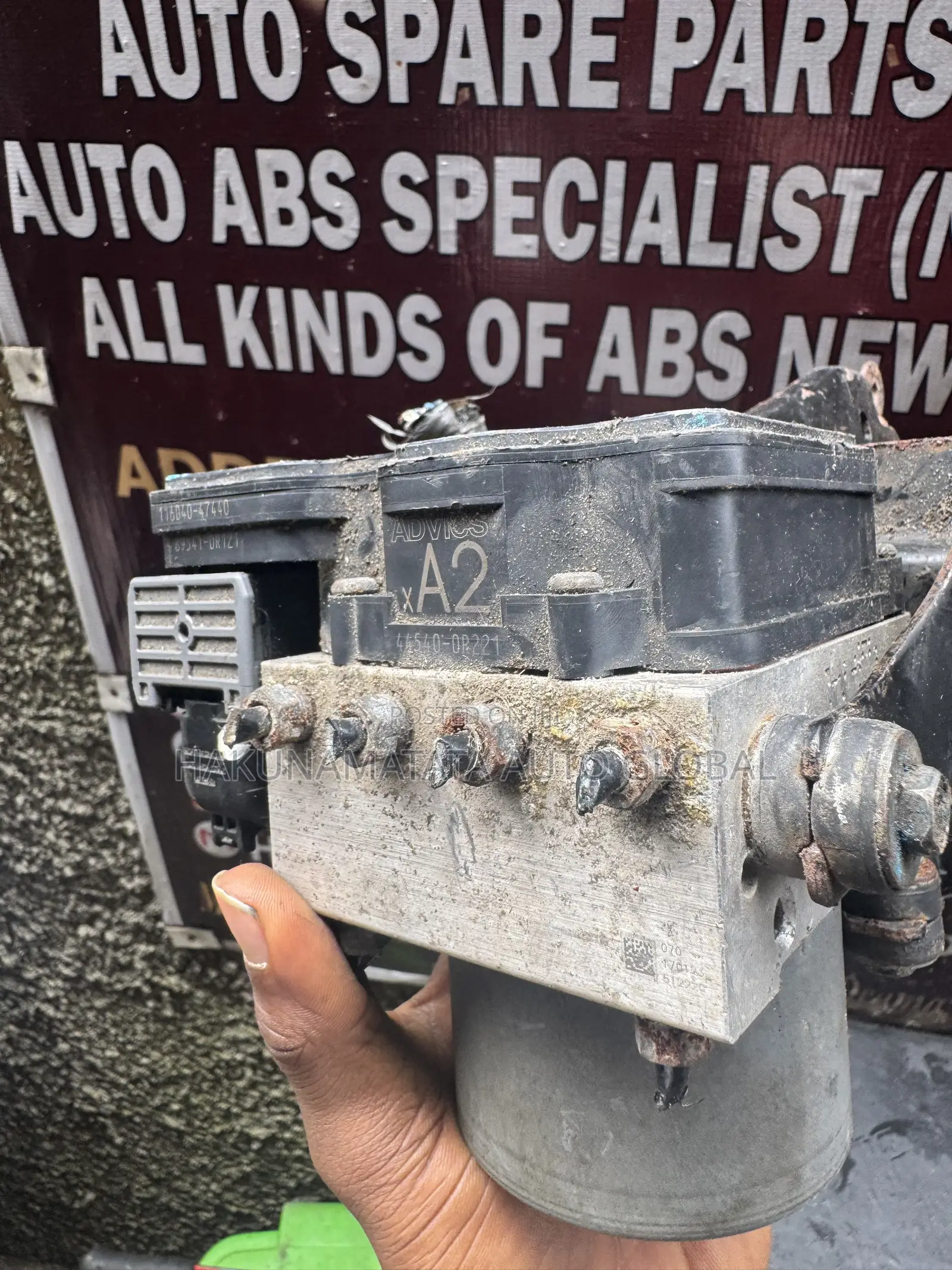Toyota RAV4 2017–2018 ABS Control Unit