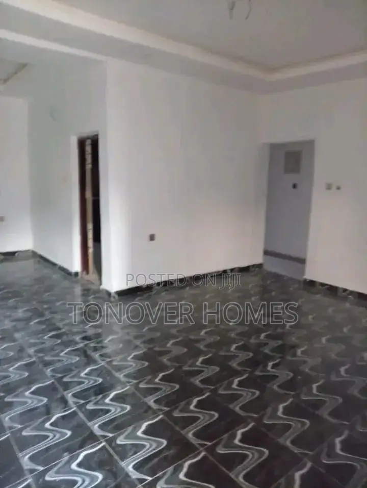 4bdrm Duplex in Owerri for rent