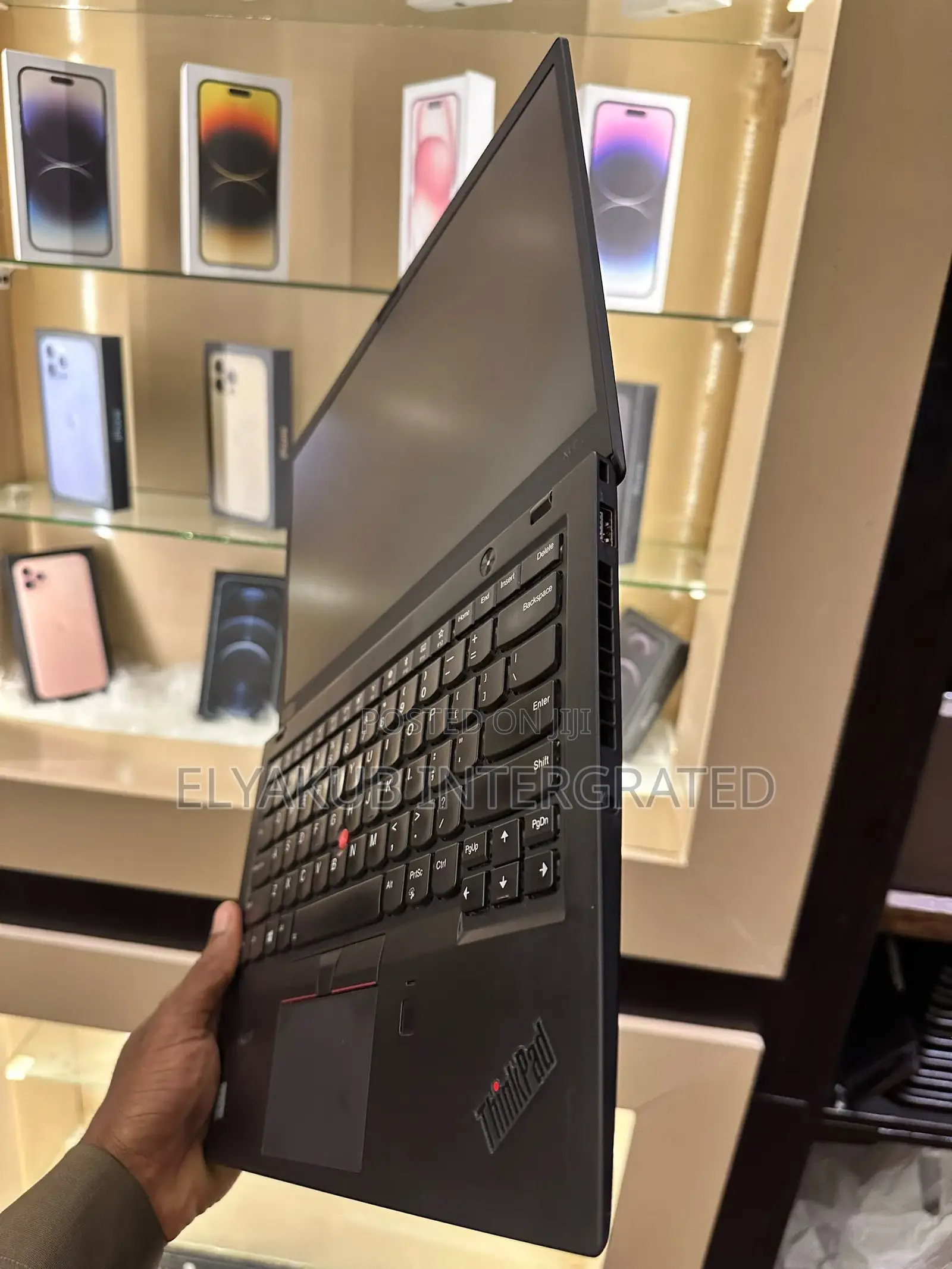 New Laptop Lenovo ThinkPad X1 Carbon 16GB Intel Core i7 SSD 256GB