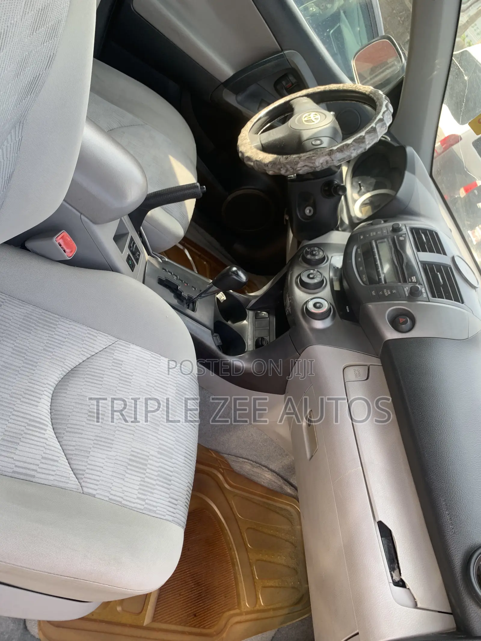 Toyota RAV4 2009 Silver