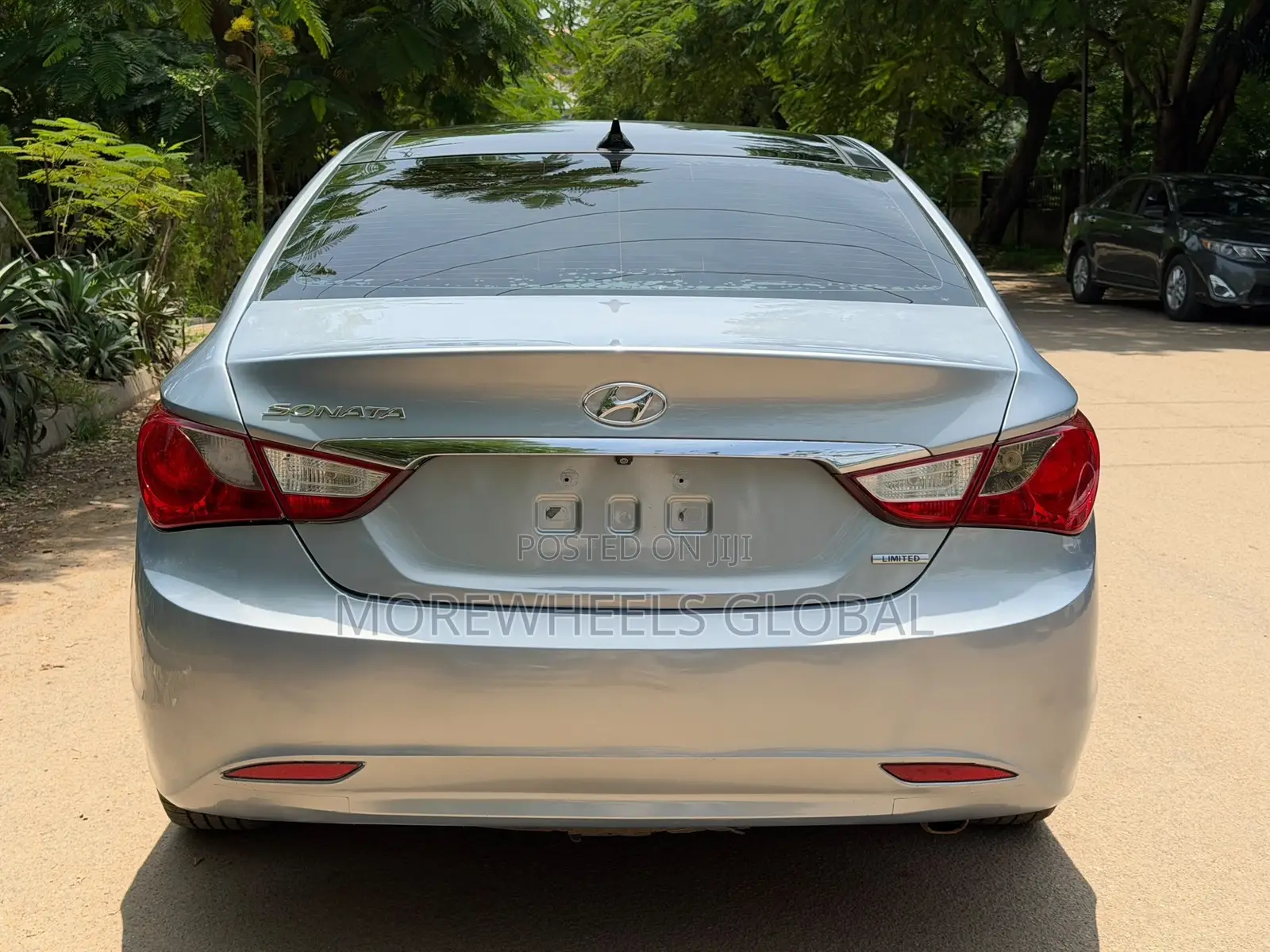Hyundai Sonata Limited Sedan FWD (2.4L 4cyl 6A) 2013 Blue