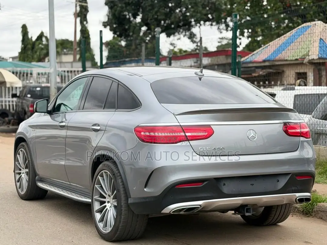 Mercedes-Benz GLE-Class 2016 Gray